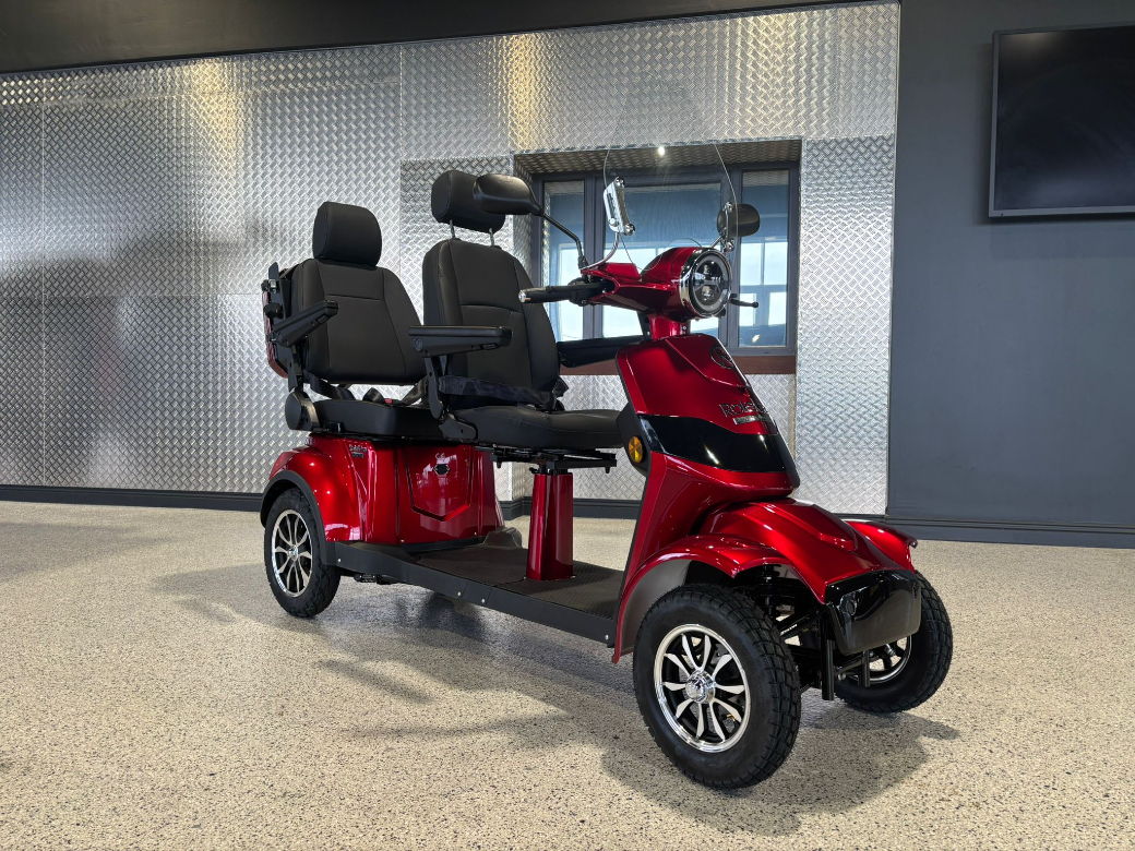 Image for 2026 Microcar M.go 