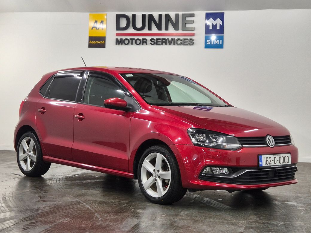 Image for 2016 Volkswagen Polo **HIGHLINE**AUTO**LEATHER/ALCANTARA SEATS**HEATED SEATS**ANDROID/APPLE MEDIA RADIO**DISTRONIC CRUISE CONTROL**LED HEADLAMPS**CLIMATE CONTROL**REVERSE CAMERA**AUTO LIGHTS**FOLDING MIRRORS**PADEL SHIFT*