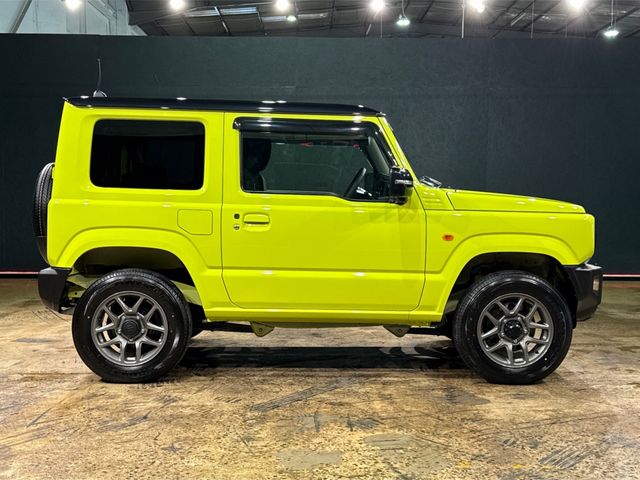 Image for 2025 Suzuki Jimny 4WD XC (HIGHEST SPEC) - LED HEAD LIGHTS - CRUISE CONTROL - HEATED SEATS - HEATED OUTDOOR MIRRORS