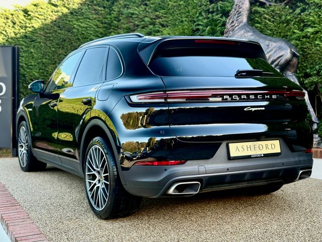 Image for 2023 Porsche Cayenne E-hybrid 5DR Auto