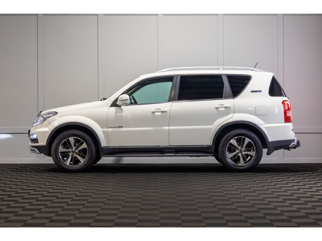 Image for 2019 Ssangyong Rexton RX220 EX 2 Seat Commercial