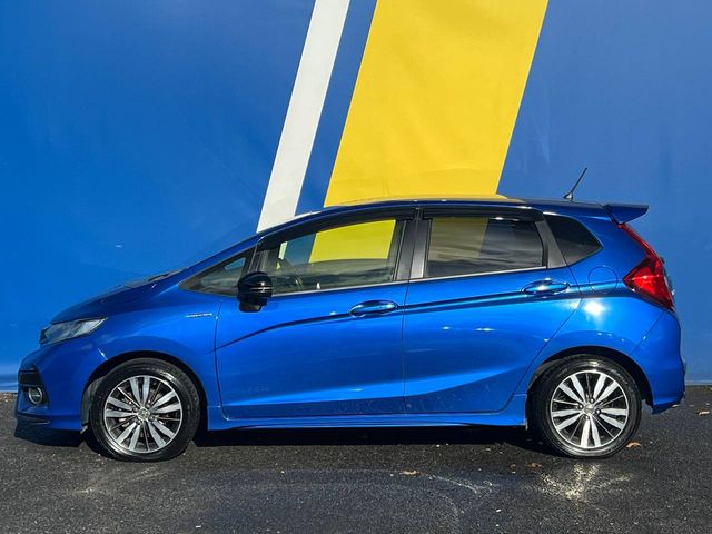 Image for 2018 Honda Fit SENSING 1.5 HYBRID // DIAMOND CUT ALLOYS // REVERSE CAMERA // ADAPTIVE CRUISE CONTROL