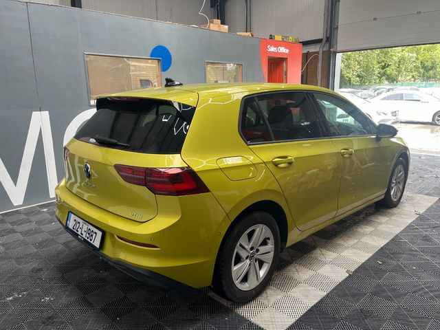 Image for 2021 Volkswagen Golf 2021 VOLKSWAGEN GOLF ETSI ACTIVE 1.0 AUTOMATIC / CRUISE CONTROL / PARKING CAMERA / HEATED SEATS / PADDLE SHIFTERS / APPLE CARPLAY AND MORE