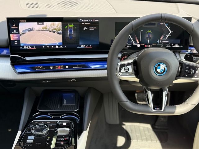 Image for 2026 BMW 5 Series 530e M Sport Individual Colour