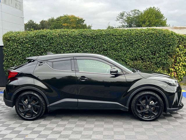 Image for 2023 Toyota C-HR 1.8 HYBRID AUTO // APPLE CARPLAY/ANDROID AUTO // ADAPTIVE CRUISE CONTROL // 18" ALLOYS