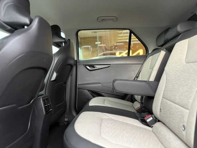 Image for 2025 Kia Niro K4 (64kwh) (450km range)