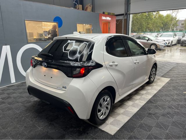 Image for 2021 Toyota Yaris 2021 TOYOTA YARIS 1.5 HYBRID / 98K KMS / REVERSE CAMERA & MORE