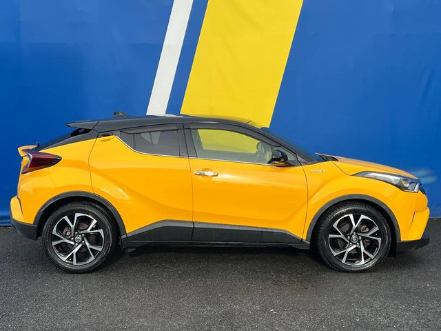 Image for 2019 Toyota C-HR 1.8 HYBRID // HALF LEATHER HEATED SEATS // PARKING SENSORS // ADAPTIVE CRUISE CONTROL // DIAMOND CUT ALLOYS