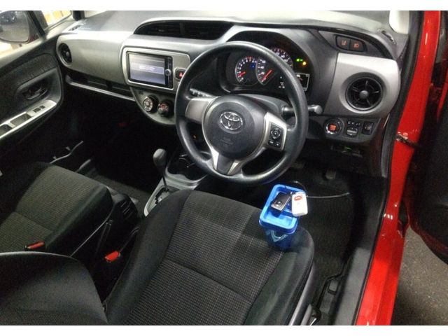 Image for 2016 Toyota Yaris 