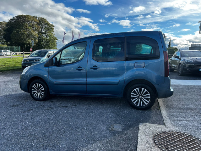 Image for 2017 Peugeot Partner Tepee Wheelchair Accessible Car