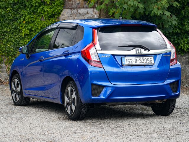 Image for 2015 Honda Fit Petrol HYBRID 5DR AUTO