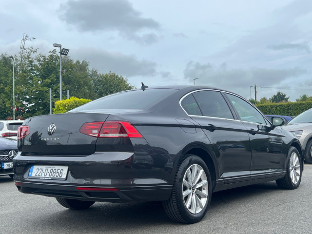 Image for 2022 Volkswagen Passat 2.0 TDI BUSINESS AUTO *LOW KMS*