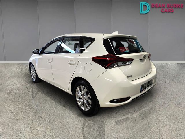 Image for 2017 Toyota Auris 1.4d-4d Luna 4DR