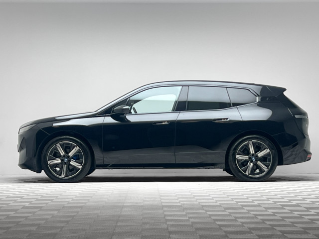 Image for 2023 BMW iX 40 M SPORT