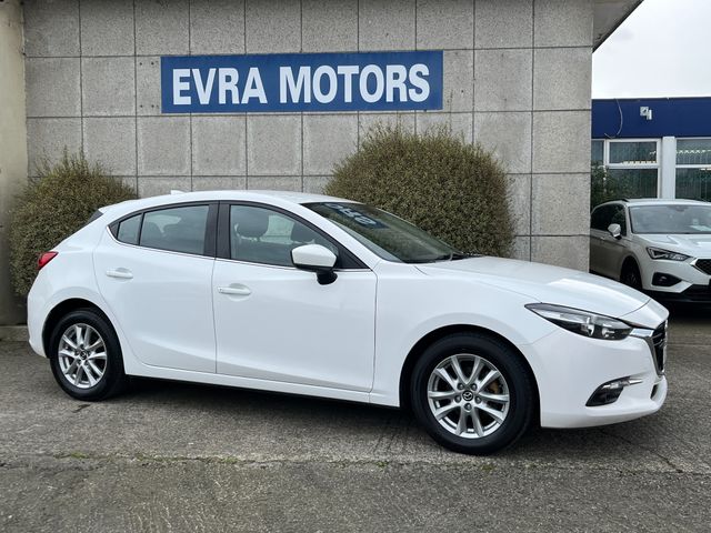 Image for 2017 Mazda Mazda3 EXECUTIVE 1.5 PETROL MANUAL //LOW MILES//