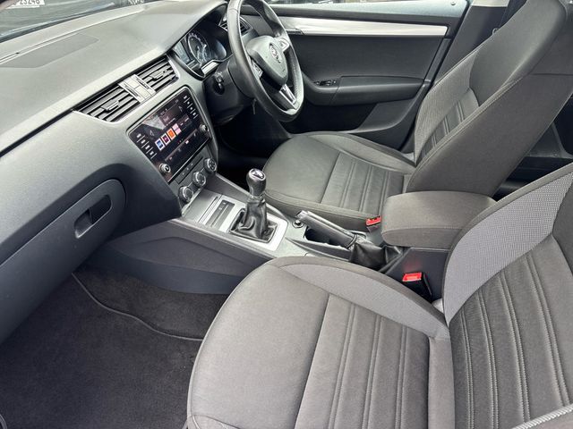 Image for 2018 Skoda Octavia AMBITION 1.2 TSI 86BHP 4 4DR