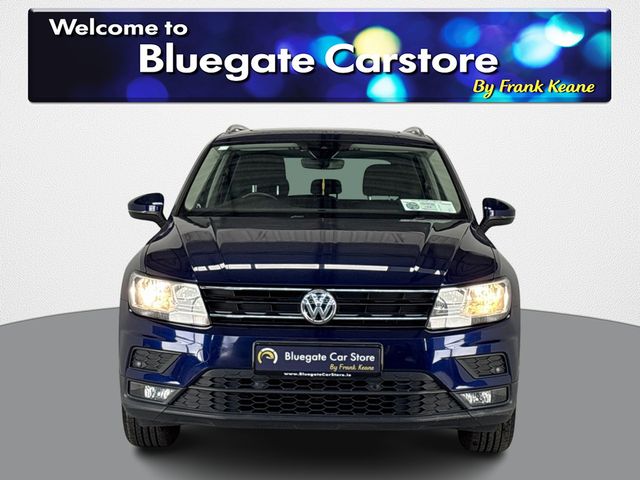 Image for 2018 Volkswagen Tiguan CL 2.0 TDI 115HP MANUAL 6SPEED NEW NCT**PANORAMIC SUNROOF**17"ALLOYS**BLACK CLOTH INTERIOR**DUAL CLIMATE CONTROL**TOUCH SCREEN MEDIA DISPLAY**REVERSE CAMERA**