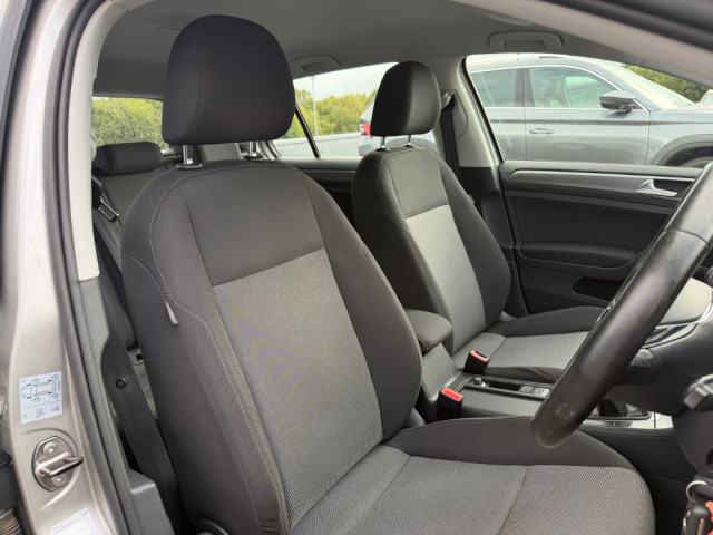 Image for 2013 Volkswagen Golf TL 1.2tsi M6F 5DR 105HP * LOW MILEAGE * 