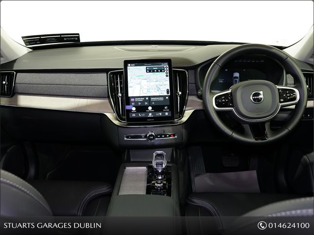 Image for 2026 Volvo XC90 *PLUS PRO* IN ONYX BLACK METALLIC WITH CHARCOAL LEATHER, PANORAMIC ROOF, AIR SUSPENSION, HARMAN KARDON, 21” ALLOYS, 360 CAMERA