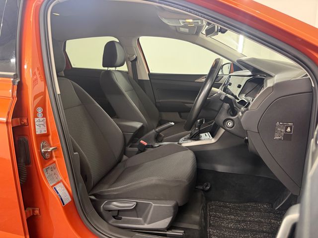 Image for 2018 Volkswagen Polo **COMFORT LINE**AUTOMATIC**DIAMOND CUT ALLOYS**APPLE/ANDROID CARPLAY**2 KEYS**FACTORY TINTED WINDOWS**DIGITAL DUAL ZONE CLIMATE CONTROL**CRUISE CONTROL**IRISH RADIO STATIONS**