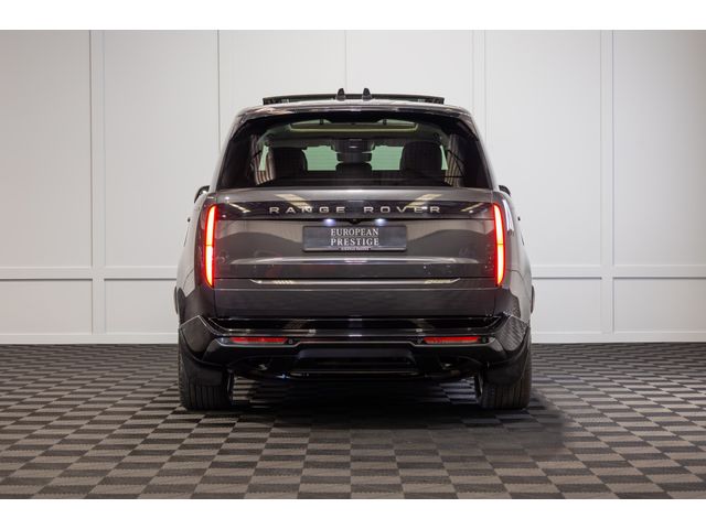 Image for 2024 Land Rover Range Rover Sport P460e Dynamic SE