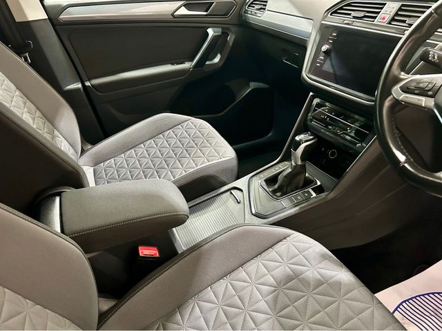 Image for 2021 Volkswagen Tiguan LIFE 2.0 TDI D7F 150HP 5