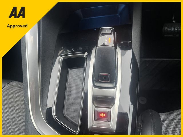Image for 2020 Peugeot 3008 ALLURE PURETECH S/S FREE DELIVERY 