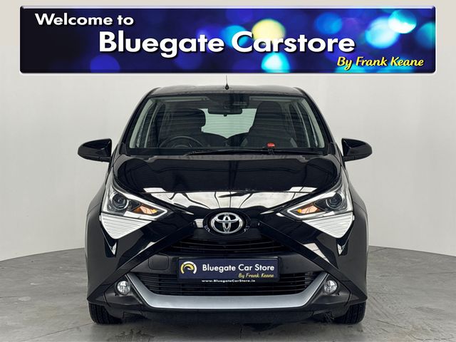 Image for 2018 Toyota Aygo 5DR**AUTOMATIC**MULTIFUNCTIONAL STEERING WHEEL**TOUCHSCREEN MEDIA DISPLAY**ELECTRIC FRONT WINDOWS**ADJUSTABL ELECTRIC MIRRORS**ISOFIX**FINANCE AVAILABLE**
