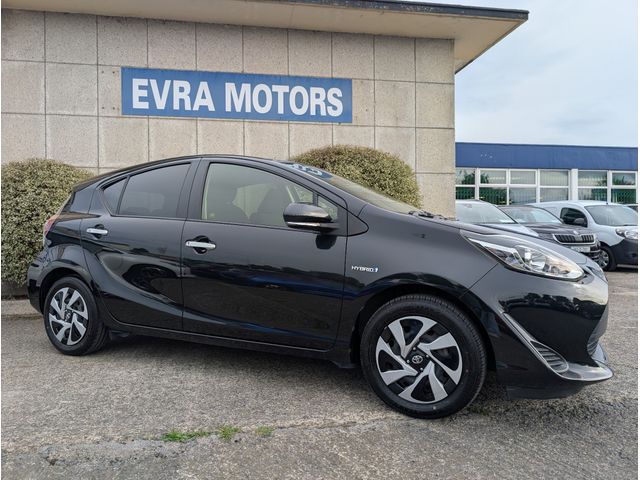 Image for 2020 Toyota Aqua S STYLE AUTOMATIC HYBRID 1.5 PETROL //KEYLESS ENTRY/PUSH BUTTON START//REVERSE CAMERA//