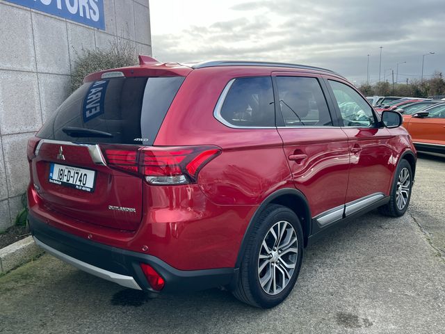 Image for 2018 Mitsubishi Outlander 7 SEATER 4WD MANUAL 2.3 DIESEL //FULL LEATHER//HEATED SEATS//REVERSE CAMERA//