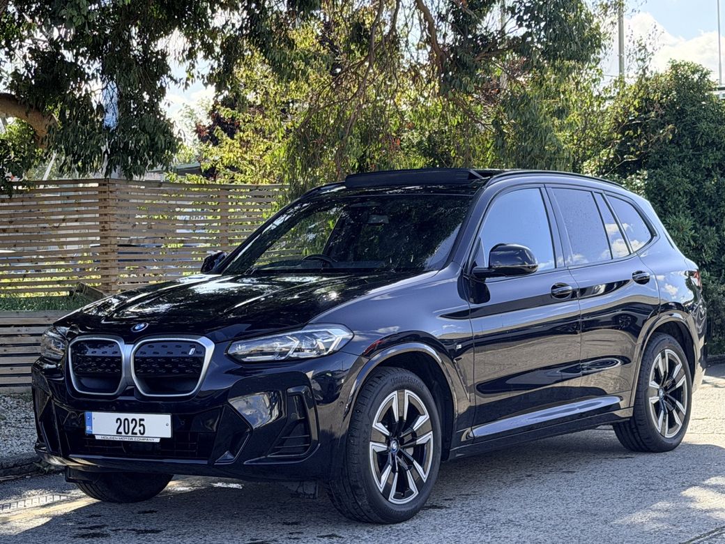 Image for 2025 BMW iX3 M SPORT.2 KEYS. SUNROOF AND DUAL PAN ROOF