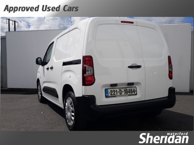 Image for 2022 Opel Combo My22-l1h1-1.5 100ps-dsl-6sp 5D