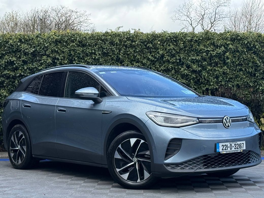 Image for 2022 Volkswagen ID.4 PRO FAMILY 72KWH // PAN ROOF // 19" DIAMOND CUT ALLOYS // APPLE CARPLAY/ANDROID AUTO