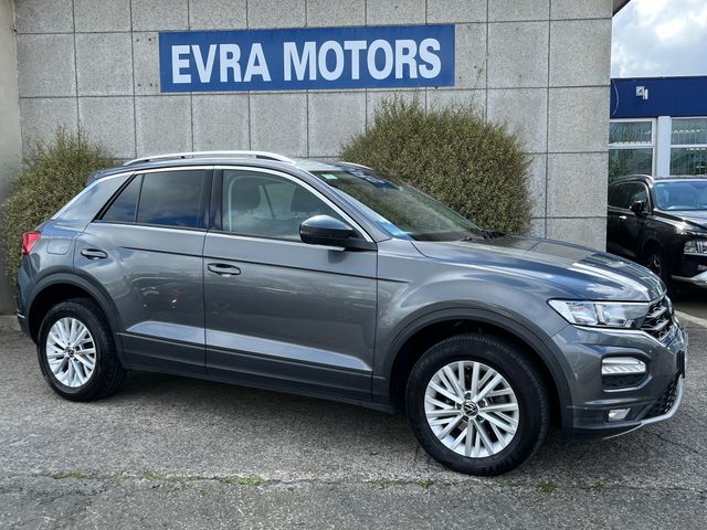 Image for 2021 Volkswagen T-Roc DESIGN 1.0 TSI MANUAL PETROL //REVERSE CAMERA//CARPLAY//ADAPTIVE CRUISE CONTROL//