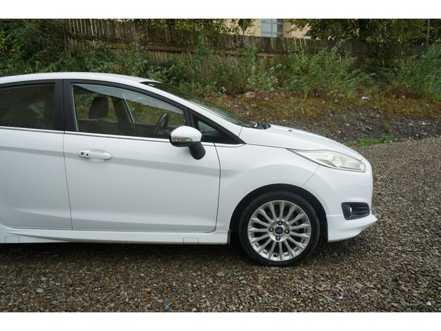 Image for 2014 Ford Fiesta Automatic 