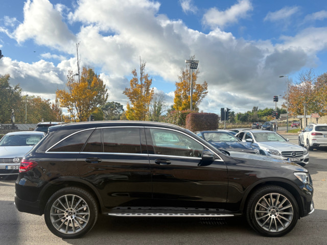 Image for 2021 Mercedes-Benz GLC Class AMG Line Premium GLC 300 de *Fantastic Spec*