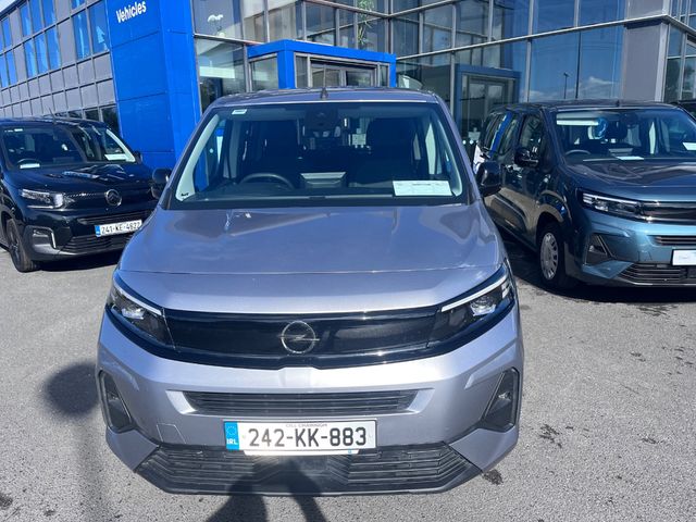 Image for 2024 Opel Combo Taxi Spec, Wheelchair Accessible
