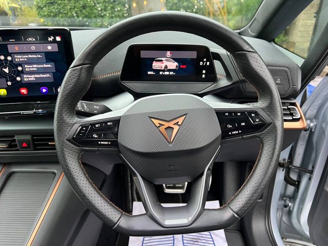 Image for 2023 Cupra Born 58KWH // VERY LOW MILEAGE // 360 PARKING AID // APPLE CARPLAY/ANDROID AUTO 