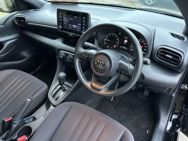 Image for 2022 Toyota Yaris 1.0 PETROL AUTOMATIC 5DR **BLUETOOTH** AIR CON** REVERSE CAMERA** PARKING SENSORS**