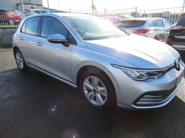 Image for 2024 Volkswagen Golf Life 2.0 TDI 115HP 5DR