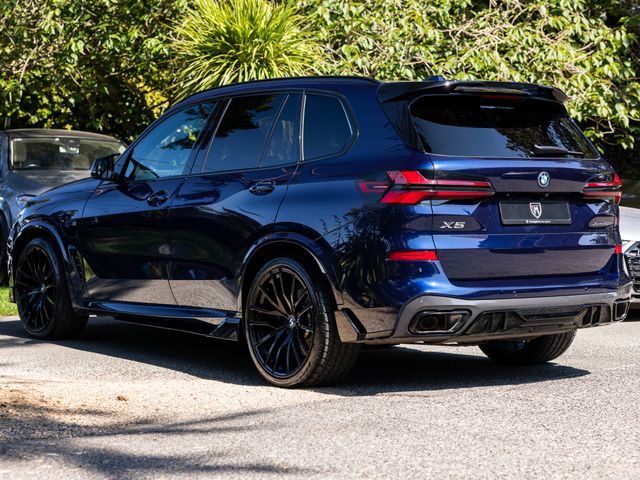 Image for 2025 BMW X5 50e xDrive M Sport 