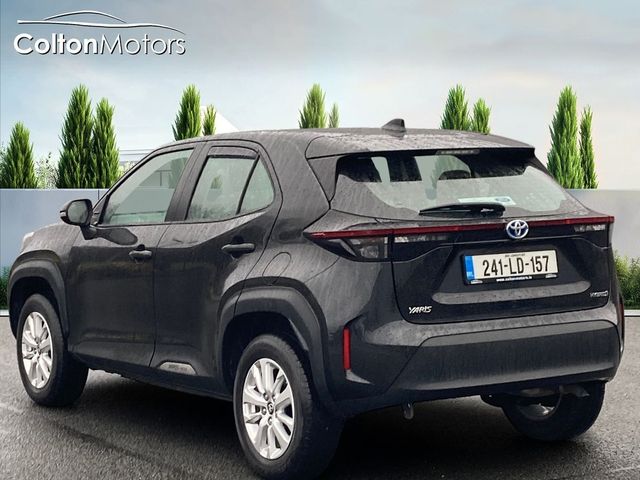 Image for 2024 Toyota Yaris Cross 1.5 Hybrid Luna