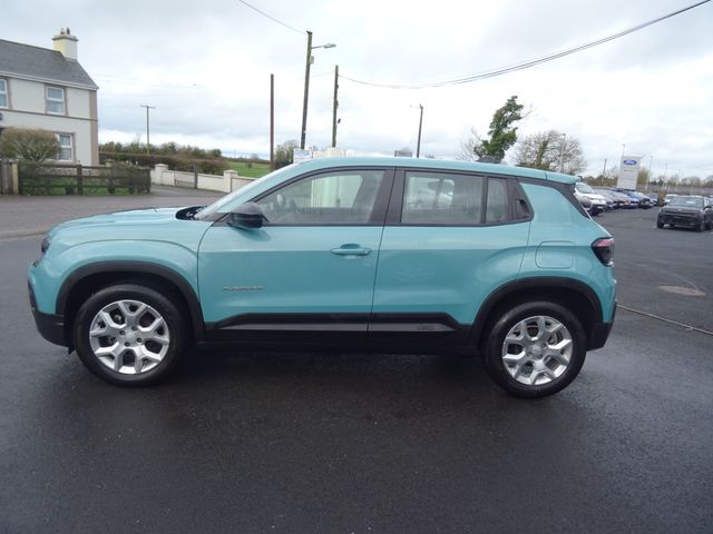 Image for 2025 Jeep Avenger 1 2 100HP MT Altitude