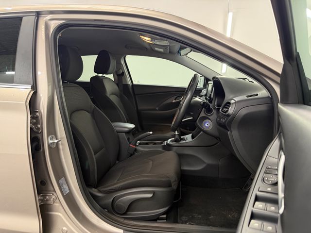 Image for 2018 Hyundai i30 **i30 FASTBACK **LANE ASSIST **CRUISE CONTROL **REVERSING CAMERA **PARKING SENSORS **AUTO START STOP **APPLE CAR PLAY / ANDROID AUTO RADIO **SAT NAV **BLUETOOTH **POWER FOLD MIRRORS **AUTO LIGHTS **