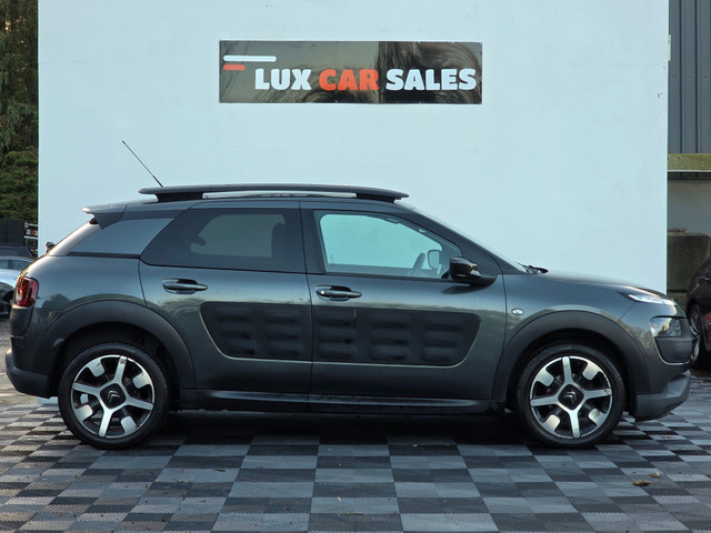 Image for 2015 Citroen C4 Cactus 1.2 PURETECH FLAIR // NEW NCT // PANORAMIC ROOF