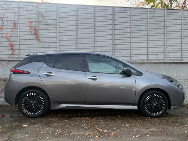 Image for 2022 Nissan Leaf N-CONNECTA / APPLE & ANDROID AUTO / NAV / RADAR CRUISE / HALF-LEATHER / PARK SENSORS / ONE OWNER / *FINANCE PACKAGES AVAILABLE*