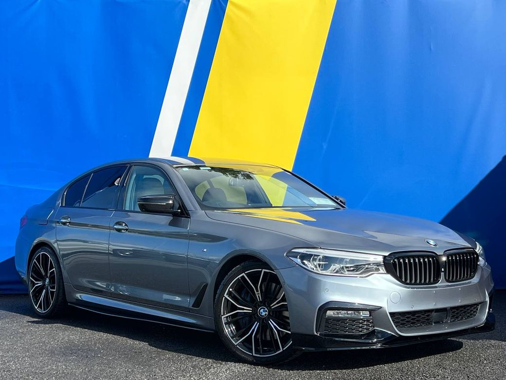 Image for 2019 BMW 5 Series 523d M-SPORT COMPETITION 2.0 AUTO // NEW 20" M5 COMP ALLOYS // FULL SERVICE HISTORY // LEATHER M-SPORT INTERIOR // 