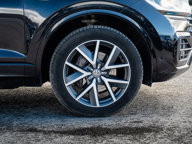 Image for 2020 Volkswagen Touareg V6 R-LINE TDI 5 SEAT PASSENGER