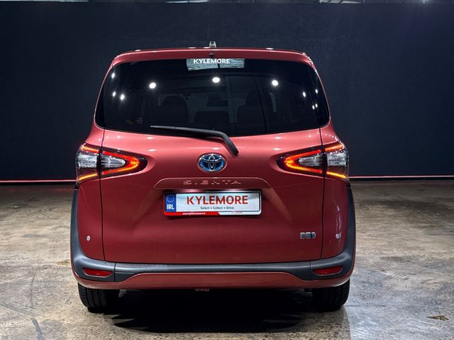 Image for 2017 Toyota Sienta 1.5 HYBRID 7 SEATER - POWER SLIDING DOORS - TOYOTA SAFETY SENSE - PUSH BUTTON START/STOP - REAR CAMERA