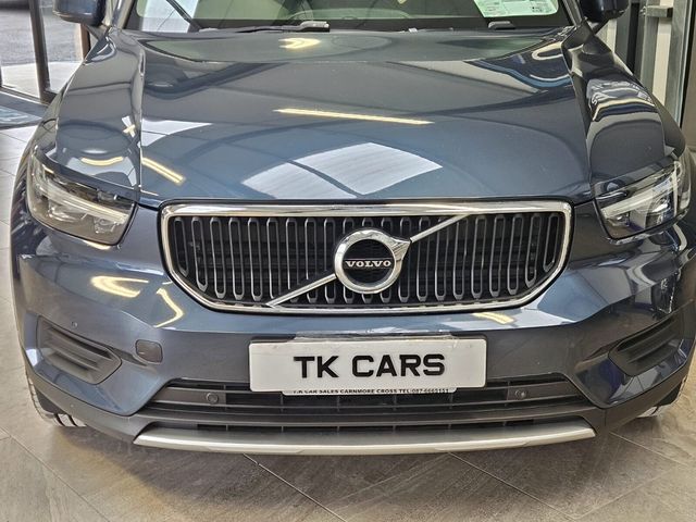 Image for 2021 Volvo XC40 T2 PET (129hp) Momentum